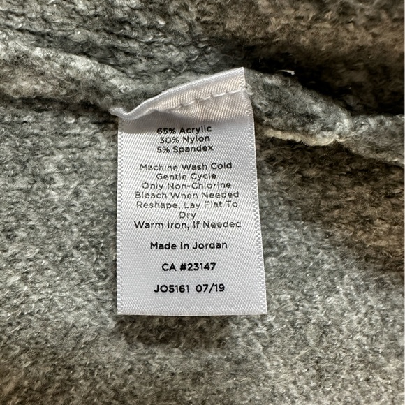 NWOT Talbots Shadow Leopard Print Flyaway Sweater - Picture 4 of 4